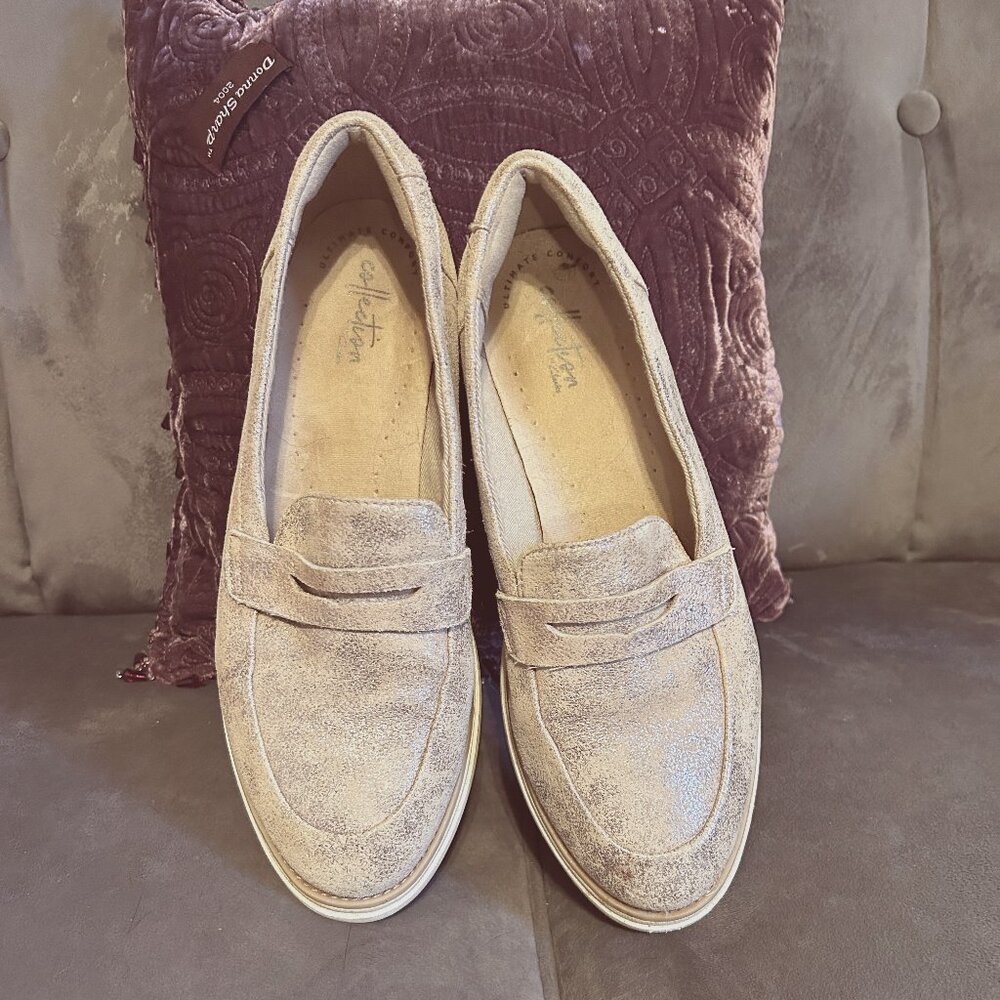 Sparkly gold loafers by Clarks, Size 9